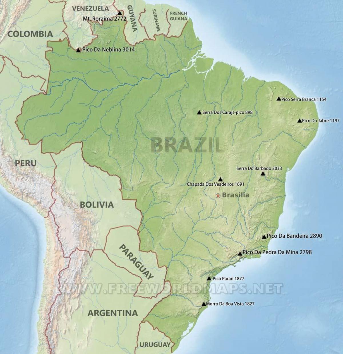 montagnes dans la carte du Brésil
